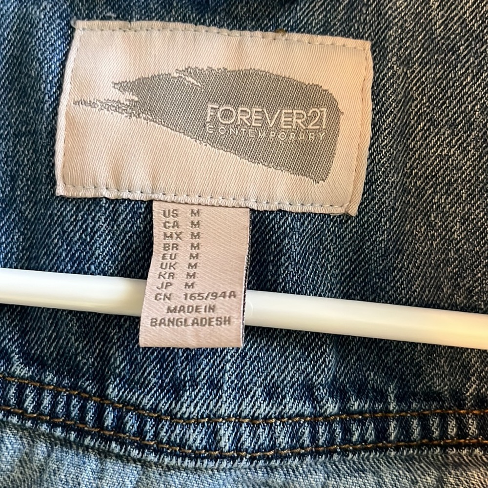 Jean Jacket - Picture 4 of 4